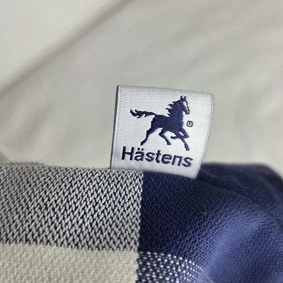 Hastens Size M Navy and White Down Boots /Bootie Slippers